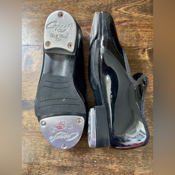 Black Patent CAPEZIO Tap Shoes Size 10M Tele Tone Tap N625C Elastic No Laces - Picture 5 of 7